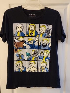 Fallout 4 Men's Size Medium, Black T-Shirt, Vintage 2016 Bethesda